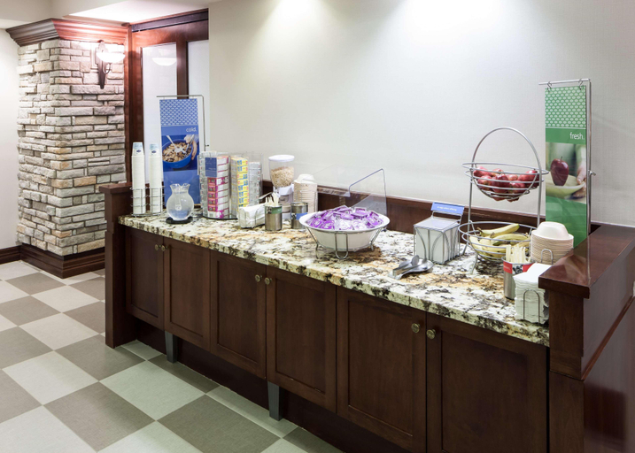 Food & Drinks 5, Hampton Inn & Suites I-25 South, El Paso