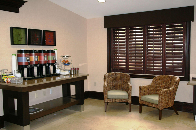 Food & Drinks 5, Hampton Inn & Suites St. Augustine-Vilano Beac, Saint Johns