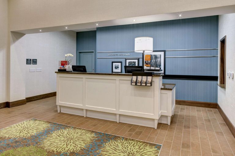 Public Area 2, Hampton Inn & Suites Vero Beach Downtown, Indian River
