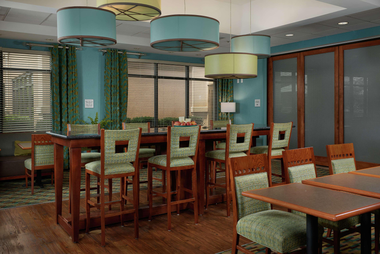 Food & Drinks 5, Hampton Inn Bermuda Run, Davie