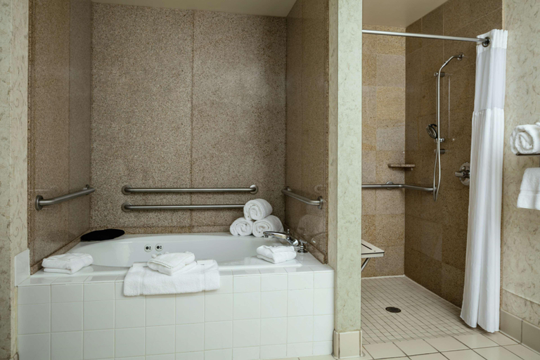 Bathroom 4, Hilton Garden Inn Corvallis, Benton