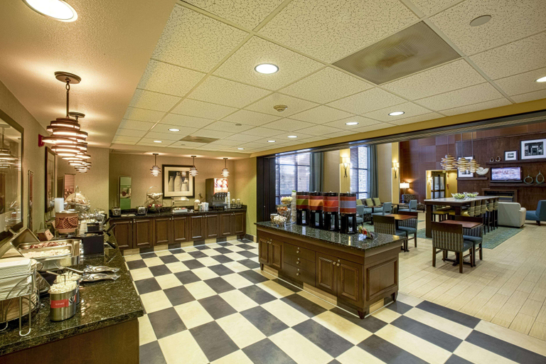 Food & Drinks 5, Hampton Inn & Suites Sacramento-Elk Grove Laguna, Sacramento