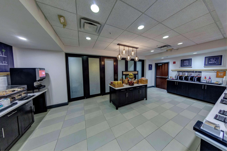 Public Area 2, Hampton Inn Neptune/Wall, Monmouth