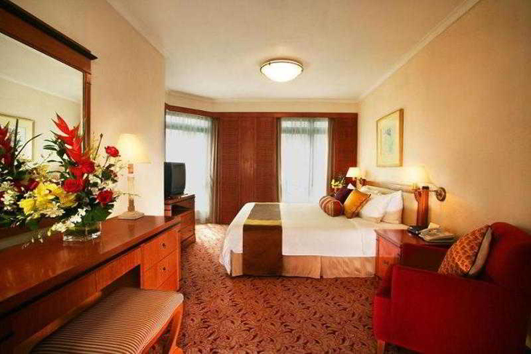 Bedroom 2, Le Grove Serviced Apartments, Singapore