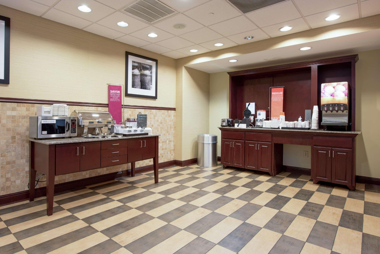 Public Area 2, Hampton Inn Yazoo City, Yazoo