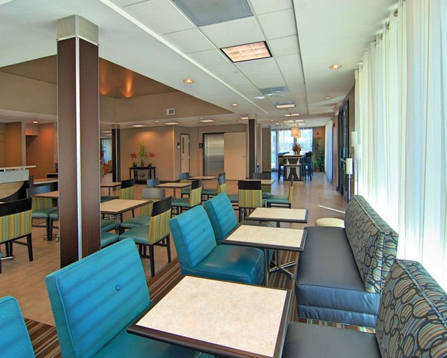 Public Area 3, Hampton Inn & Suites Mountain View, Santa Clara