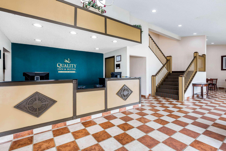Public Area 2, Quality Inn & Suites Bloomington University Area, McLean