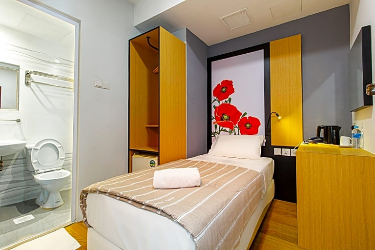 Bedroom 3, ZEN Rooms Oasis, Singapura