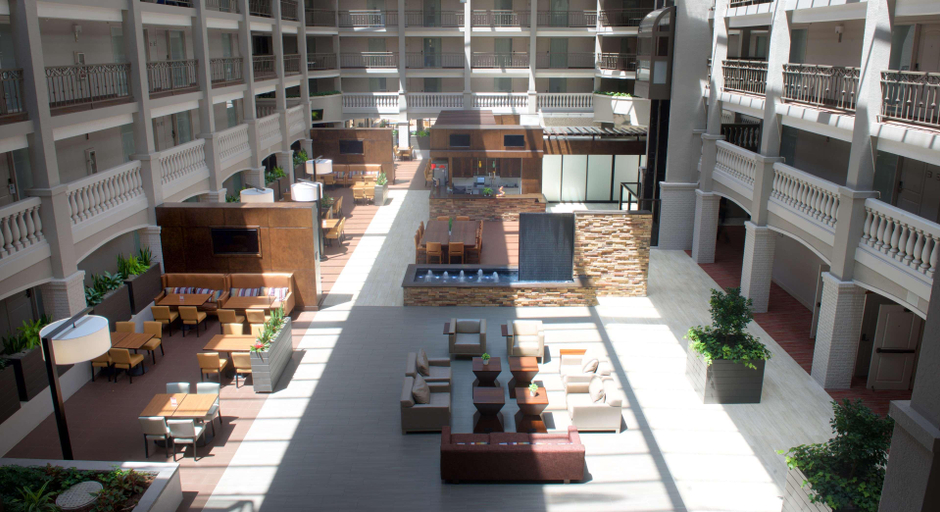 Public Area 2, Embassy Suites by Hilton Colorado Springs, El Paso