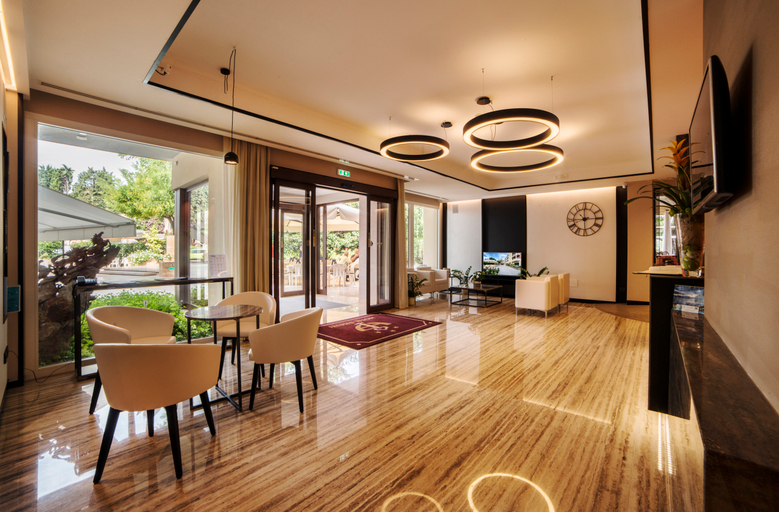 Public Area 2, Hotel Bisesti, Verona
