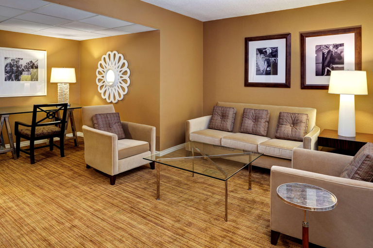 Public Area 2, Hilton St. Louis Airport, Saint Louis