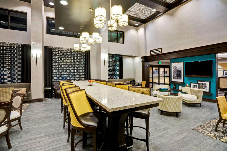 Food & Drinks 5, Hampton Inn Suites Columbia South Fort Meade Area, Howard