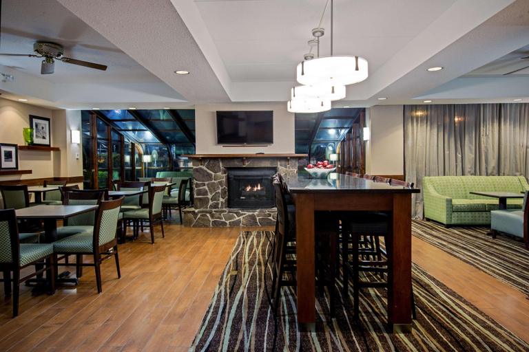 Public Area 2, Hampton Inn West Springfield, Hampden