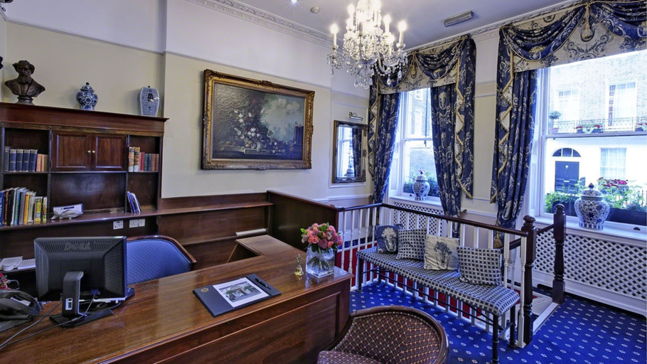 Others 3, Grange Blooms Hotel, London