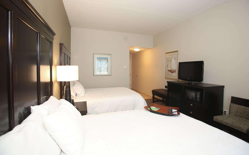 Bedroom 3, Hampton Inn Hilton Swansboro Near Camp Lejeune, Onslow