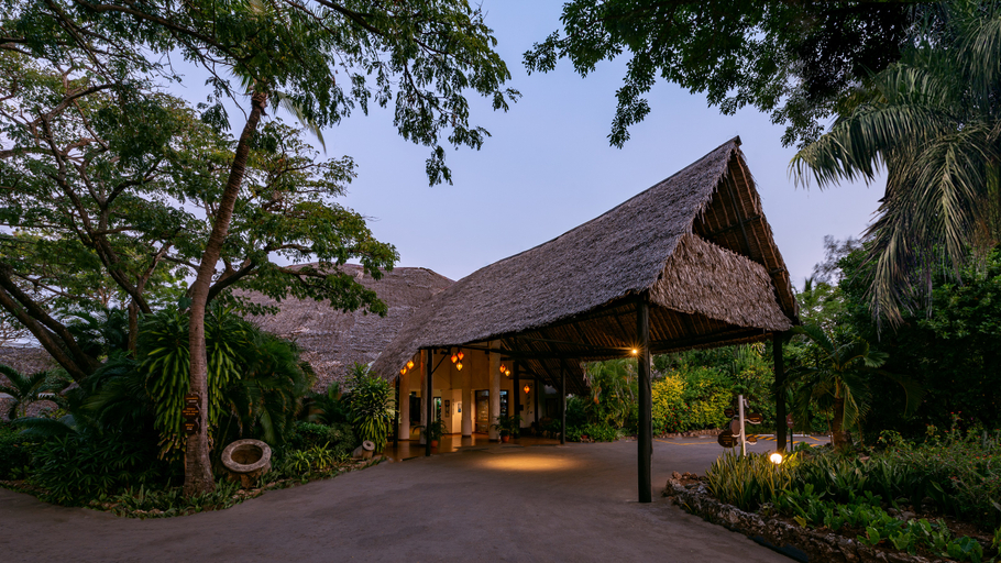Exterior & Views 2, Diamonds Leisure Beach & Golf Resor, Msambweni