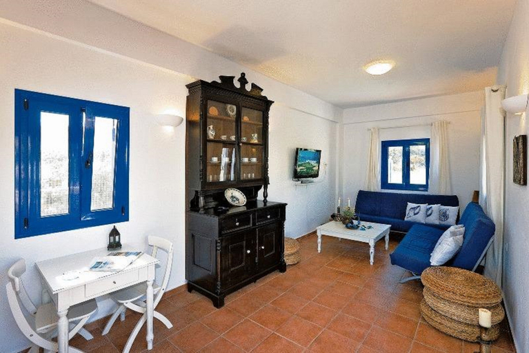 Public Area 2, Katikies, South Aegean
