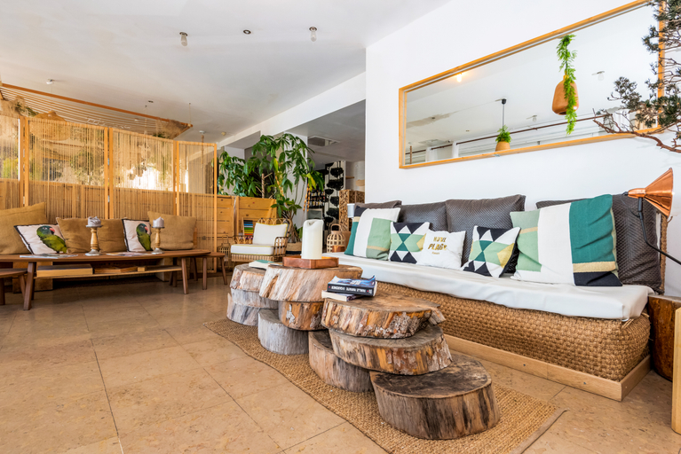 Public Area 2, Hôtel de la Plage Mahogany, Bouches-du-Rhône