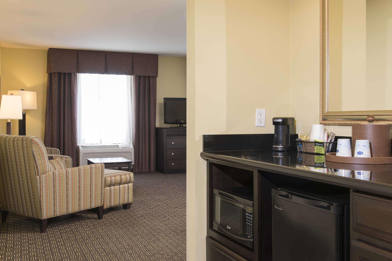 Bedroom 3, Hampton Inn & Suites Danville, Vermilion