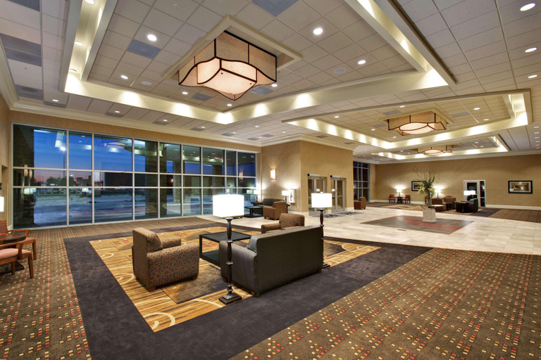 Public Area 2, Hampton Inn & Suites Aberdeen, Brown