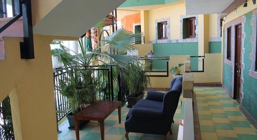 Public Area 5, LEON DORMIDO Room & Apartments, Alicante