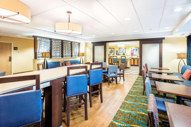 Public Area 2, Hampton Inn St. Charles St. Peters, Saint Charles