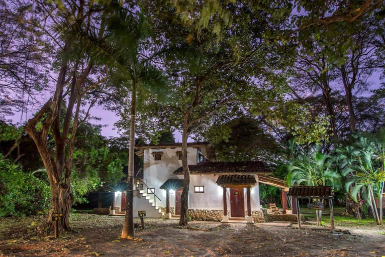Public Area 2, Hacienda La Pacífica Eco-Lodge, Cañas