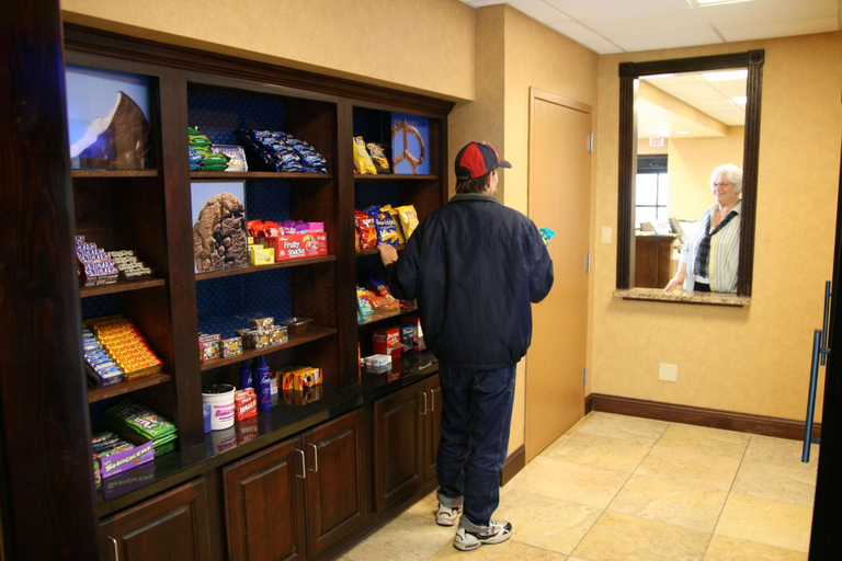 Public Area 2, Hampton Inn & Suites Fredericksburg, Gillespie