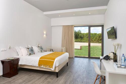 Mercedes Country House, Faro