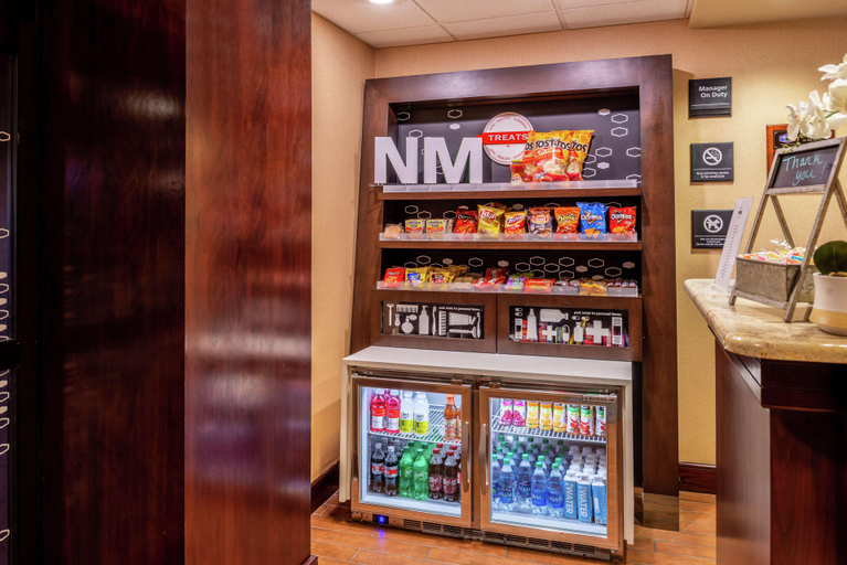 Public Area 2, Hampton Inn Albuquerque-University/Midtown, Bernalillo