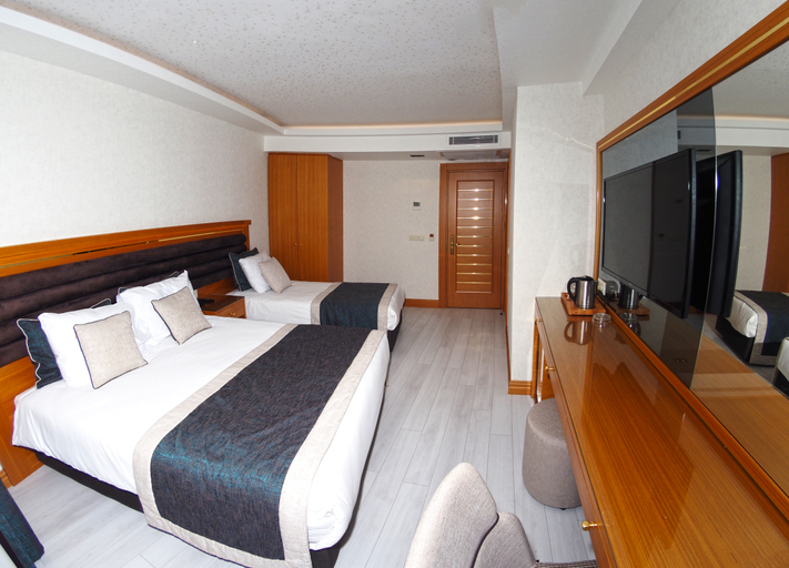 Bedroom 4, Grand Emir Hotel, Fatih