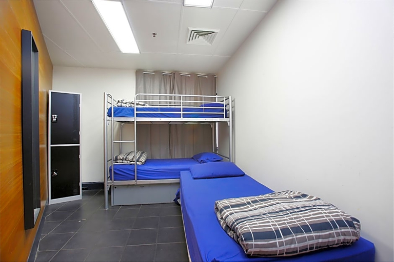 Bedroom 2, Jackaroo Hostel Sydney, Sydney
