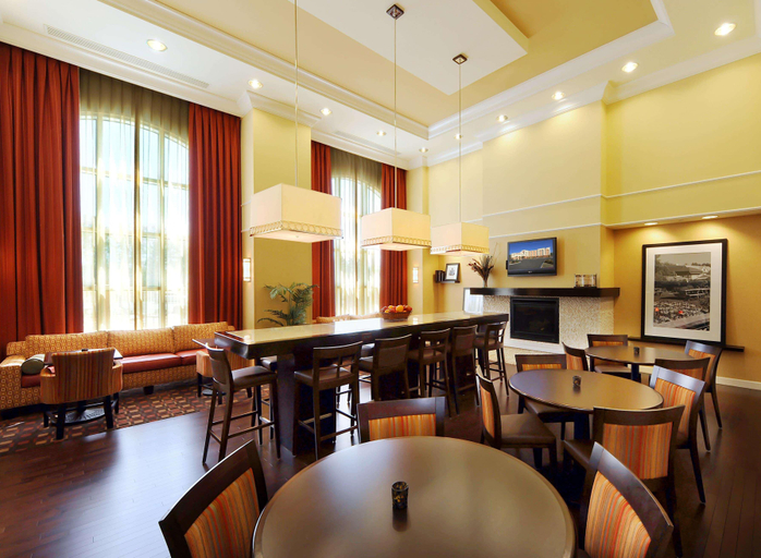 Food & Drinks 5, Hampton Inn & Suites Scottsboro, Jackson