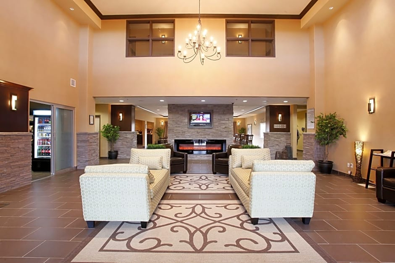 Public Area, Pomeroy Inn Suites Vegreville, Division No. 10