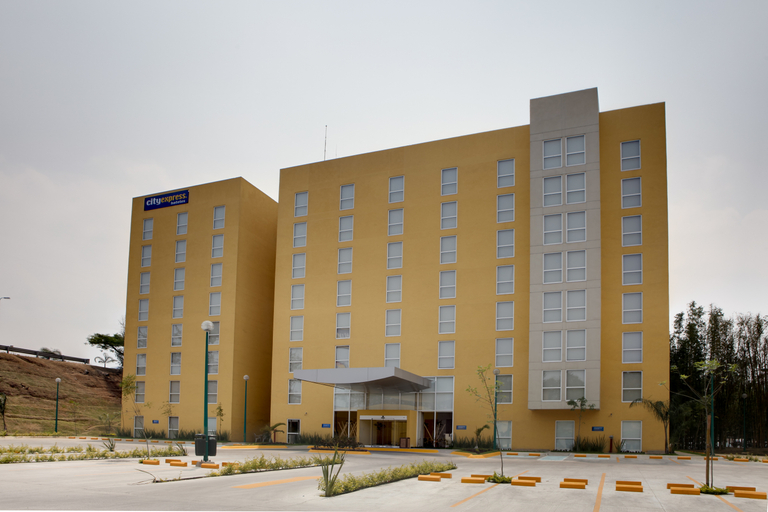 Exterior & Views 2, City Express by Marriott Xalapa, Coatepec