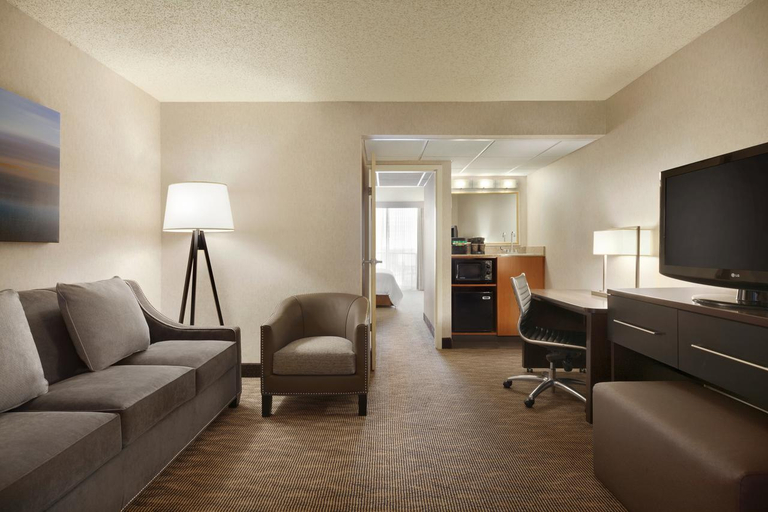 Bedroom 3, Embassy Suites by Hilton Oklahoma City Will Rogers, Oklahoma