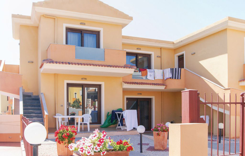 Exterior & Views 3, Il Giglio, Sassari