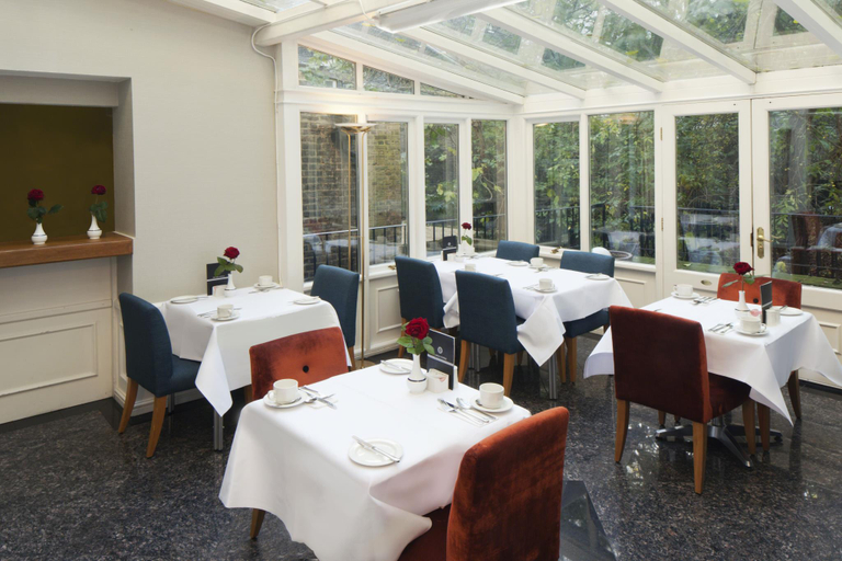 Food & Drinks 5, Grange Buckingham Hotel, London