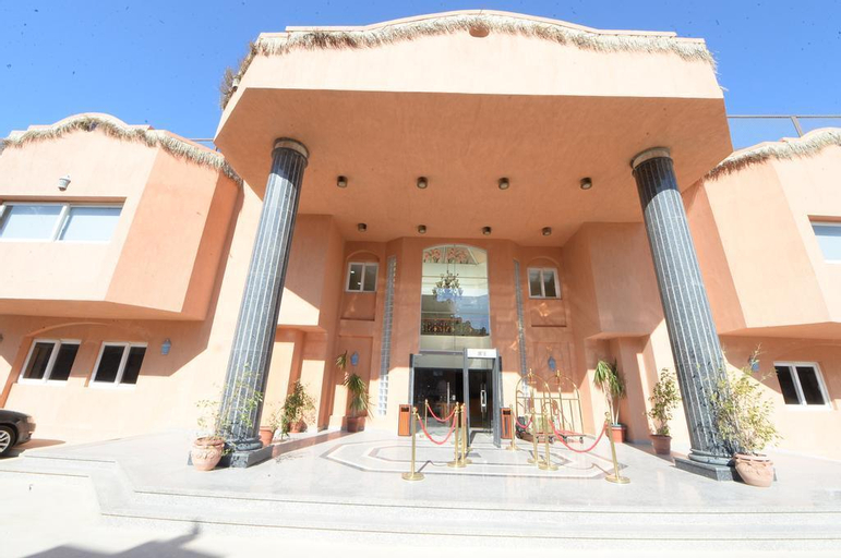 Savanna Empire Hotel and Resort Spa, 'Ataqah
