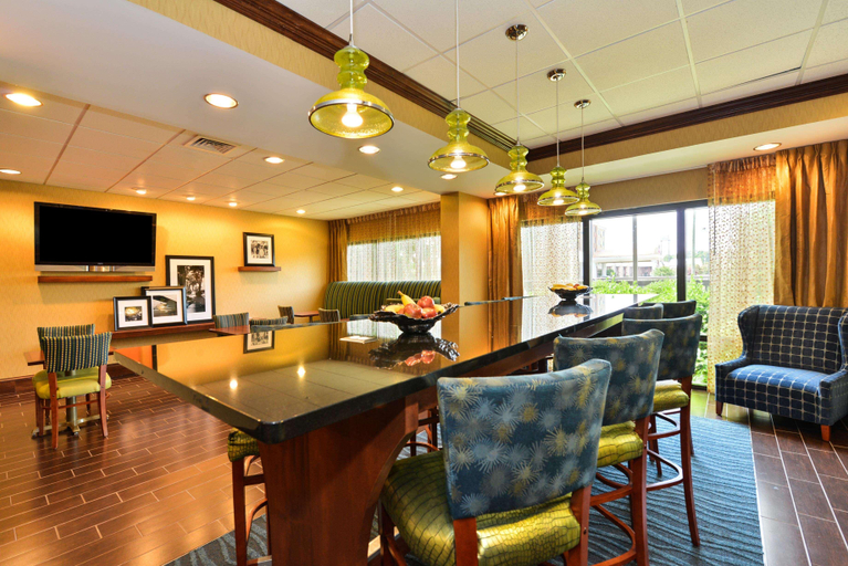Public Area 3, Hampton Inn by Hilton Petersburg Fort Lee, Prince George
