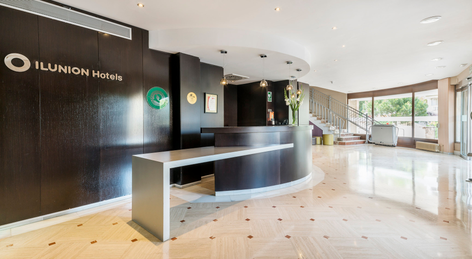 Public Area 5, Hotel ILUNION Caleta Park, Girona
