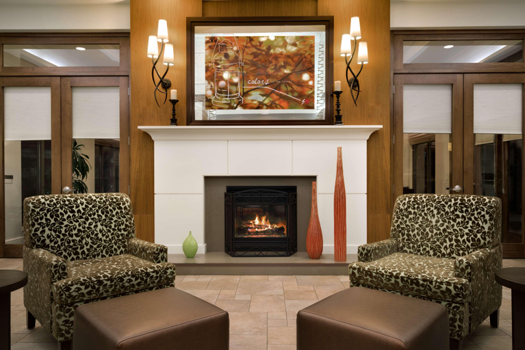 Public Area 2, Hilton Garden Inn Stony Brook, Suffolk