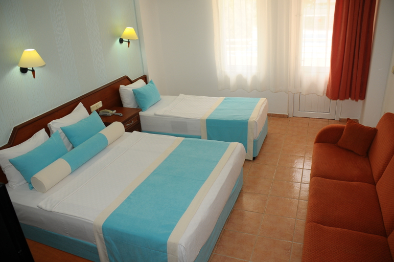 Bedroom 3, Xeno Eftalia Resort Hotel, Alanya