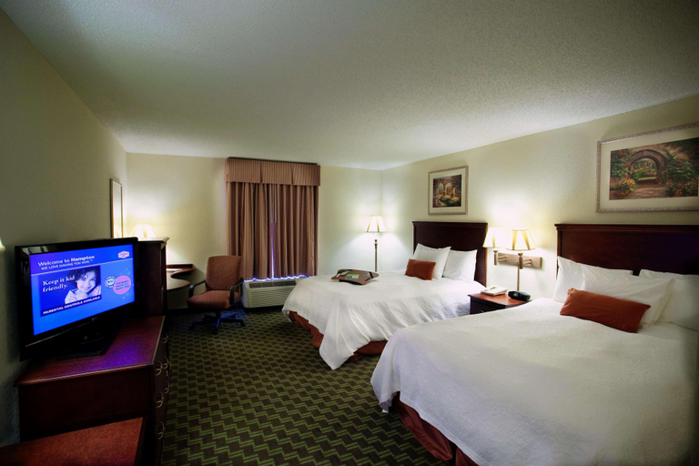Bedroom 3, Hampton Inn Carrollton, Carroll