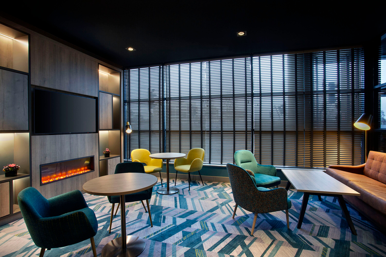 Public Area 4, Leonardo Hotel Swindon, Swindon