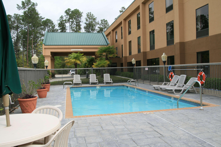 Sport & Beauty 5, Hampton Inn Covington, Saint Tammany