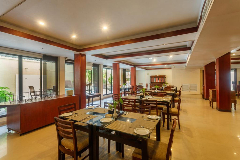 Food & Drinks 5, Janaki, Thimbirigasyaya