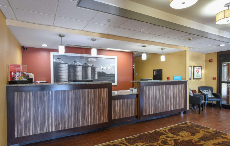 Public Area 2, Hampton Inn Dry Ridge, Grant