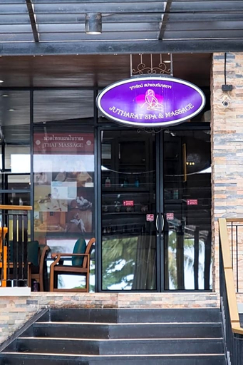 Food & Drinks 5, Markland Seaside Pattaya, Pattaya