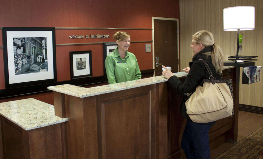 Public Area 2, Hampton Inn Burlington, Racine